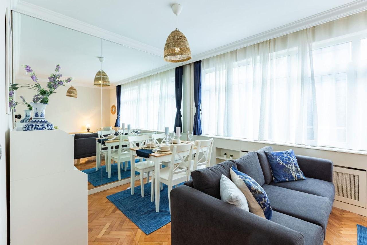 Flat With Excellent Location In Tesvikiye, Sisli Appartement Istanboel Buitenkant foto